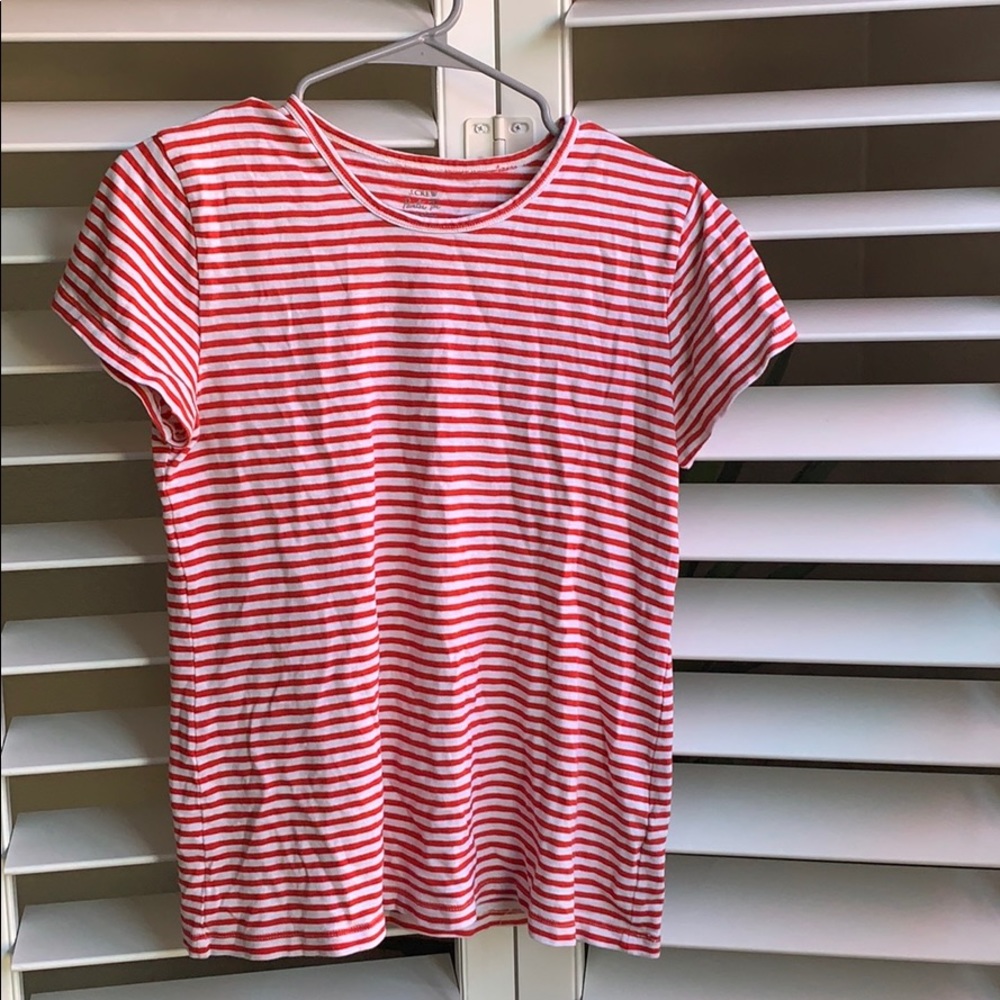 red and white shirt